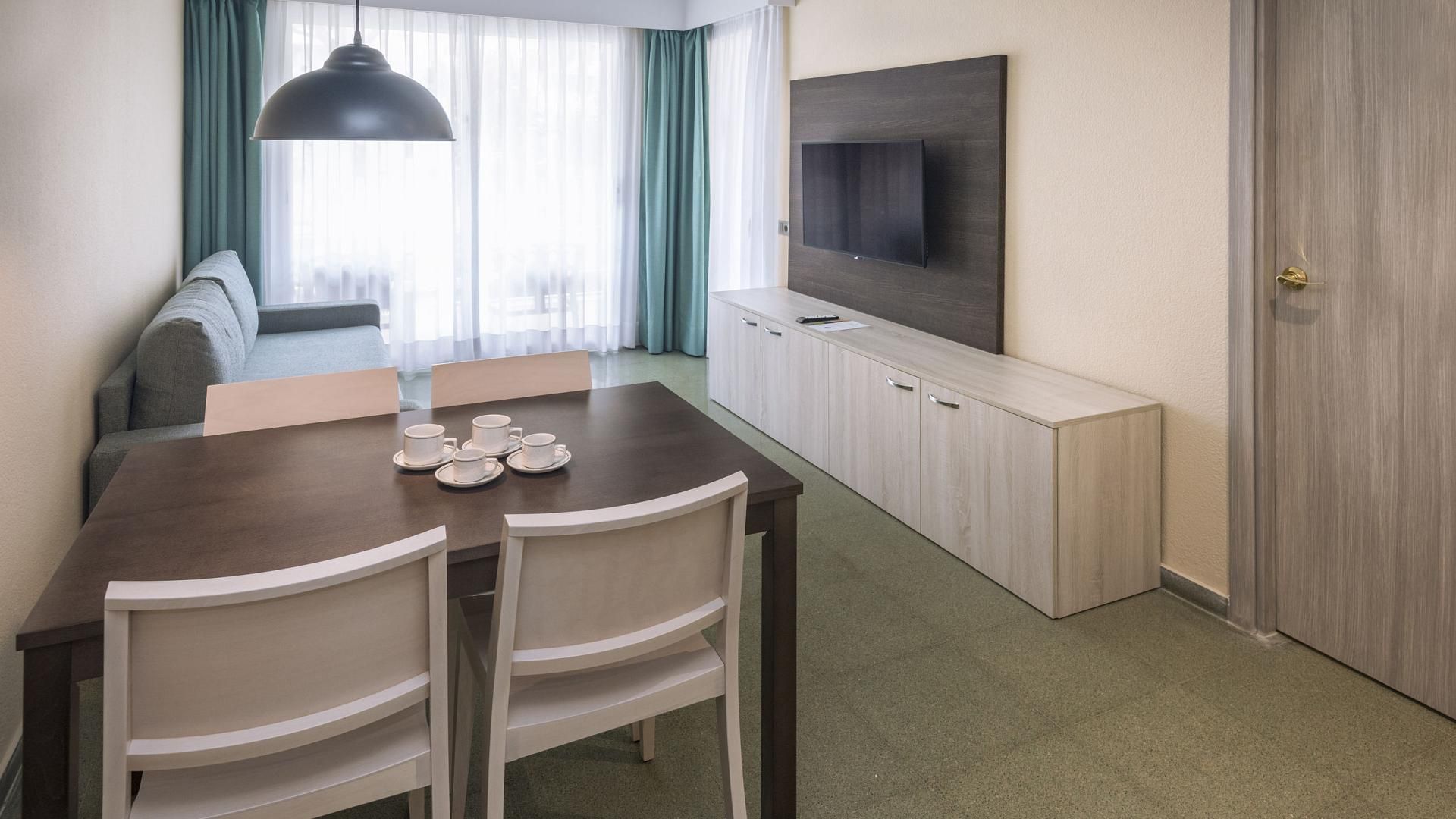 Habitacions de l'Hotel GHT Oasis Park &amp; Spa****