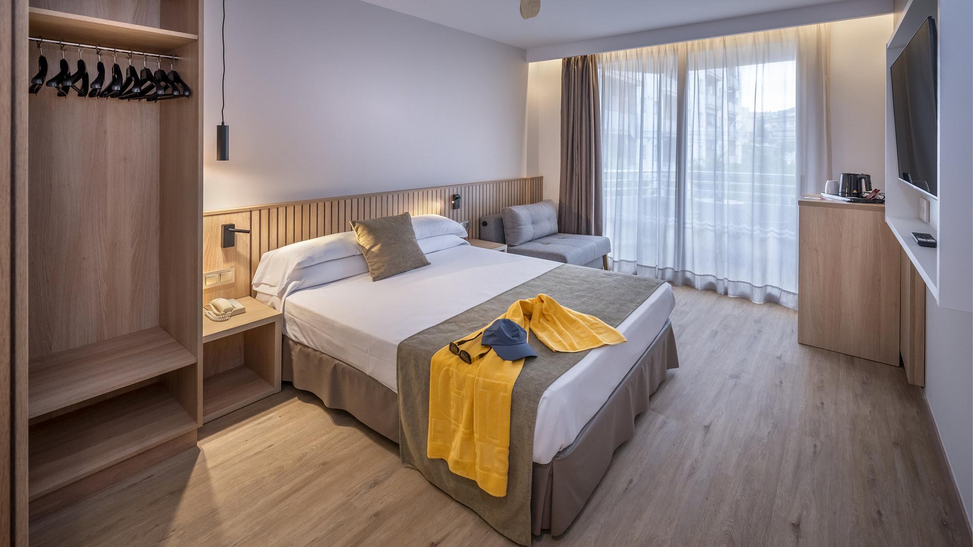 Номера Oтеля GHT Oasis Tossa &amp; Spa****
