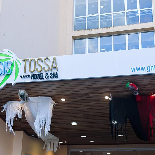Отель GHT Oasis Тосса и Спа****